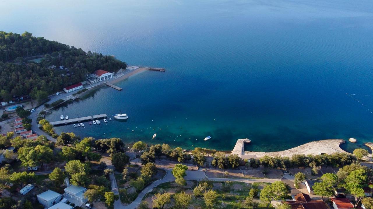 Sea House Pool & Jacuzzi, Bikes, Sup - Privilege Point Camping & Villas Selce Exterior photo