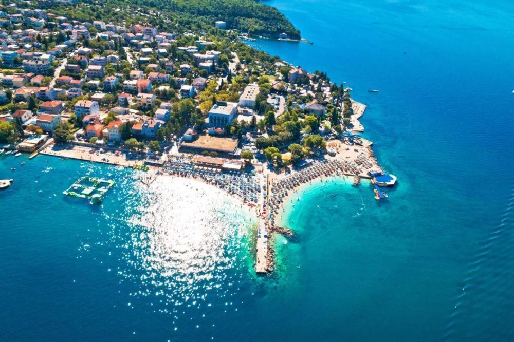 Sea House Pool & Jacuzzi, Bikes, Sup - Privilege Point Camping & Villas Selce Exterior photo